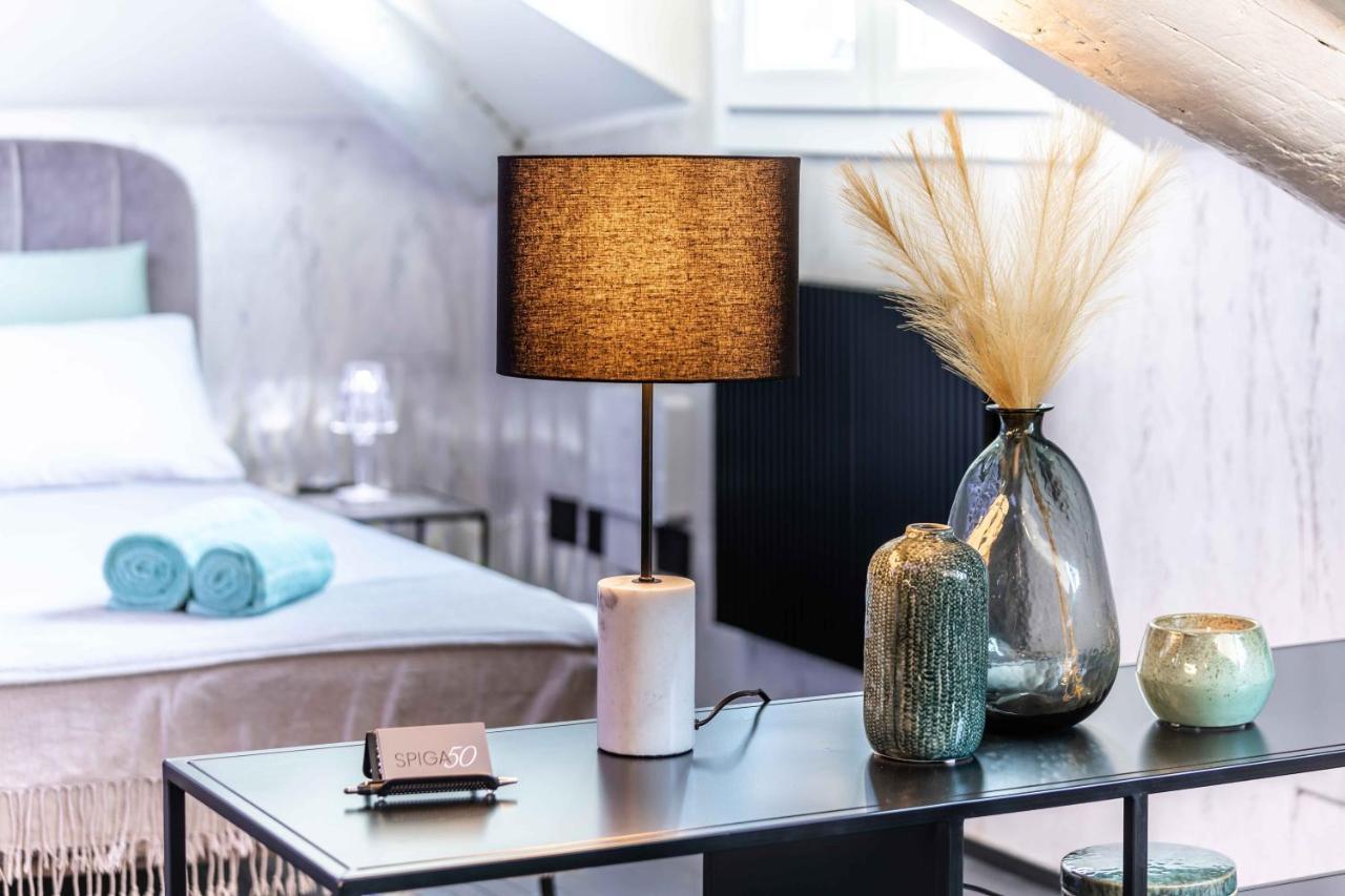 Quadrilatero Della Moda- Luxury Loft In The Heart Of The Fashion District Milan Bagian luar foto